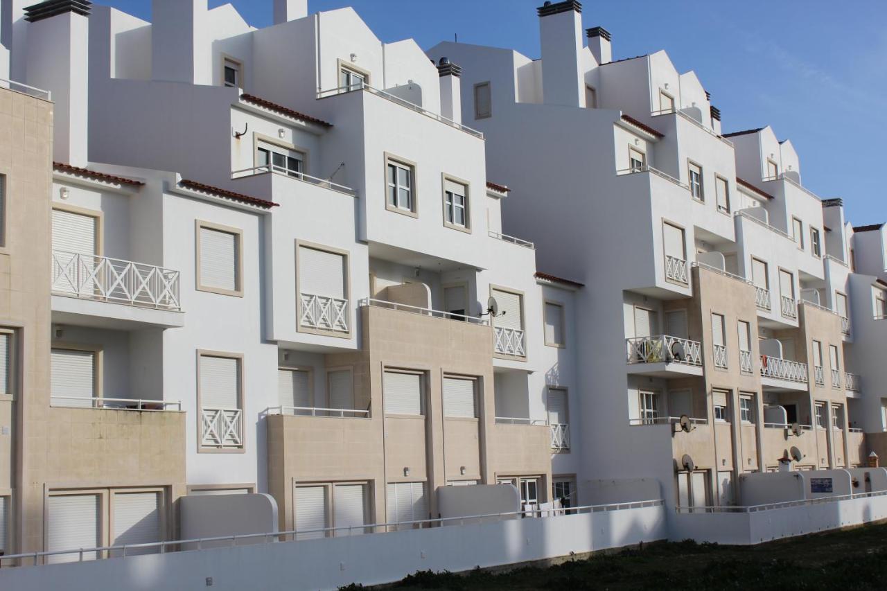 Filipe'S House Apartment บาเลียล ภายนอก รูปภาพ